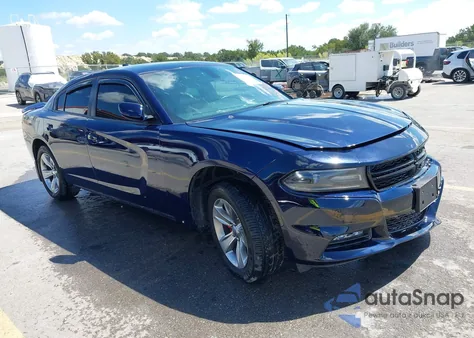 2016 Dodge Charger Sxt z USA, uszkodzony, nr VIN 2C3CDXHG9GH297422